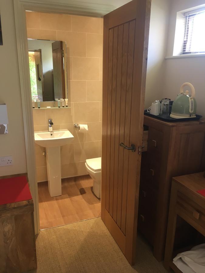 Widbrook Barns Bed & Breakfast Bradford-On-Avon Dış mekan fotoğraf