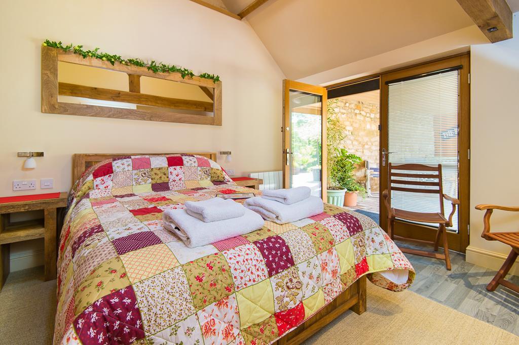Widbrook Barns Bed & Breakfast Bradford-On-Avon Dış mekan fotoğraf