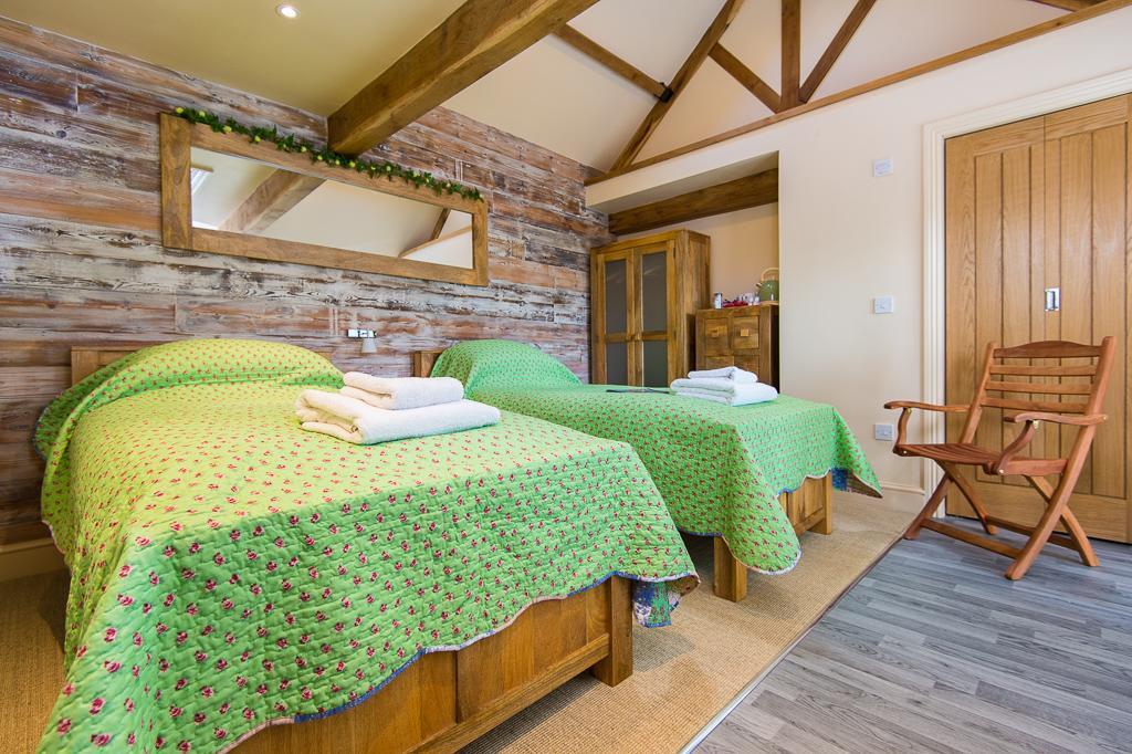 Widbrook Barns Bed & Breakfast Bradford-On-Avon Dış mekan fotoğraf