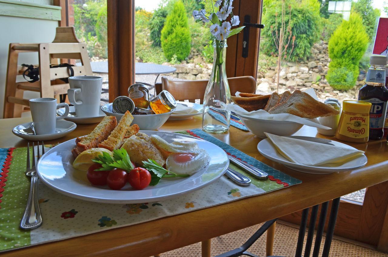 Widbrook Barns Bed & Breakfast Bradford-On-Avon Dış mekan fotoğraf